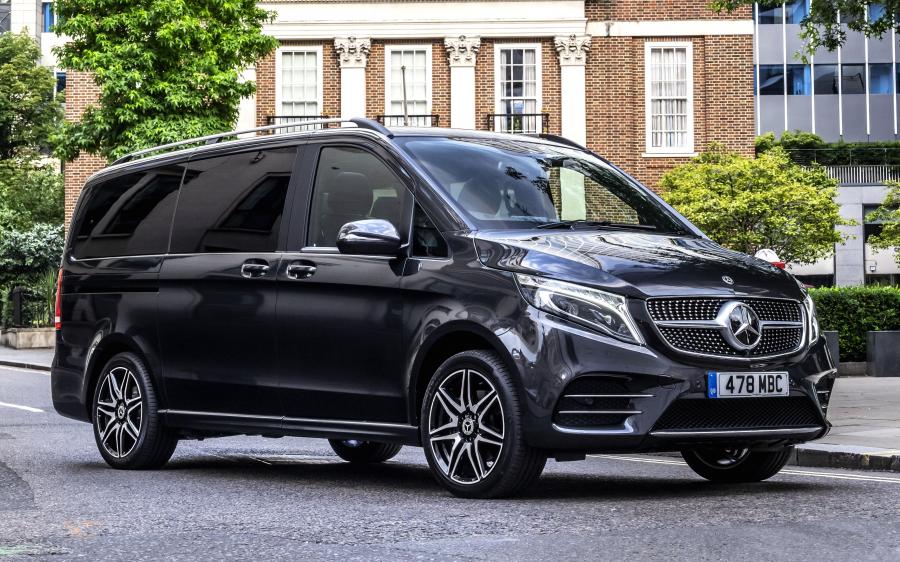 Mercedes-Benz V220 d Lang AMG Line (W447) (UK) '2019